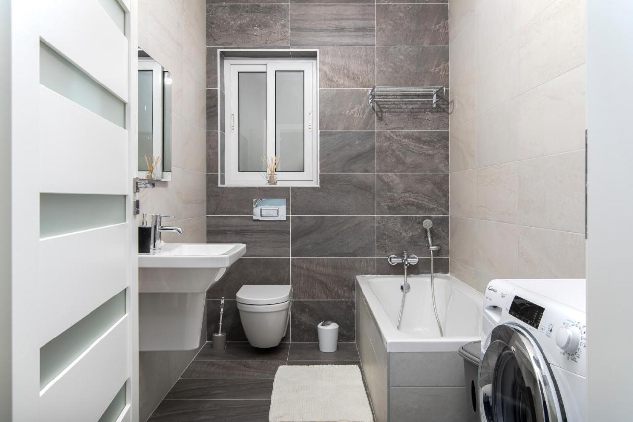Spacious, Modern & Cosy 2 Bedroom 2 Bathroom Apartment - St. Julians Saint Julian's Exterior photo